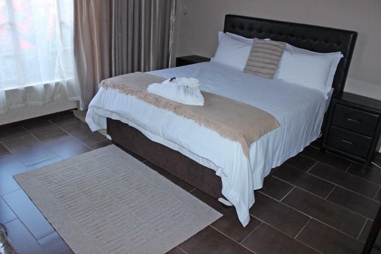 Mmakosha Lodge Pretoria-Noord Esterno foto